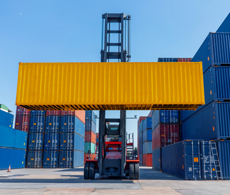 cropped view of repairman putting screwdriver in tool box at bathroom